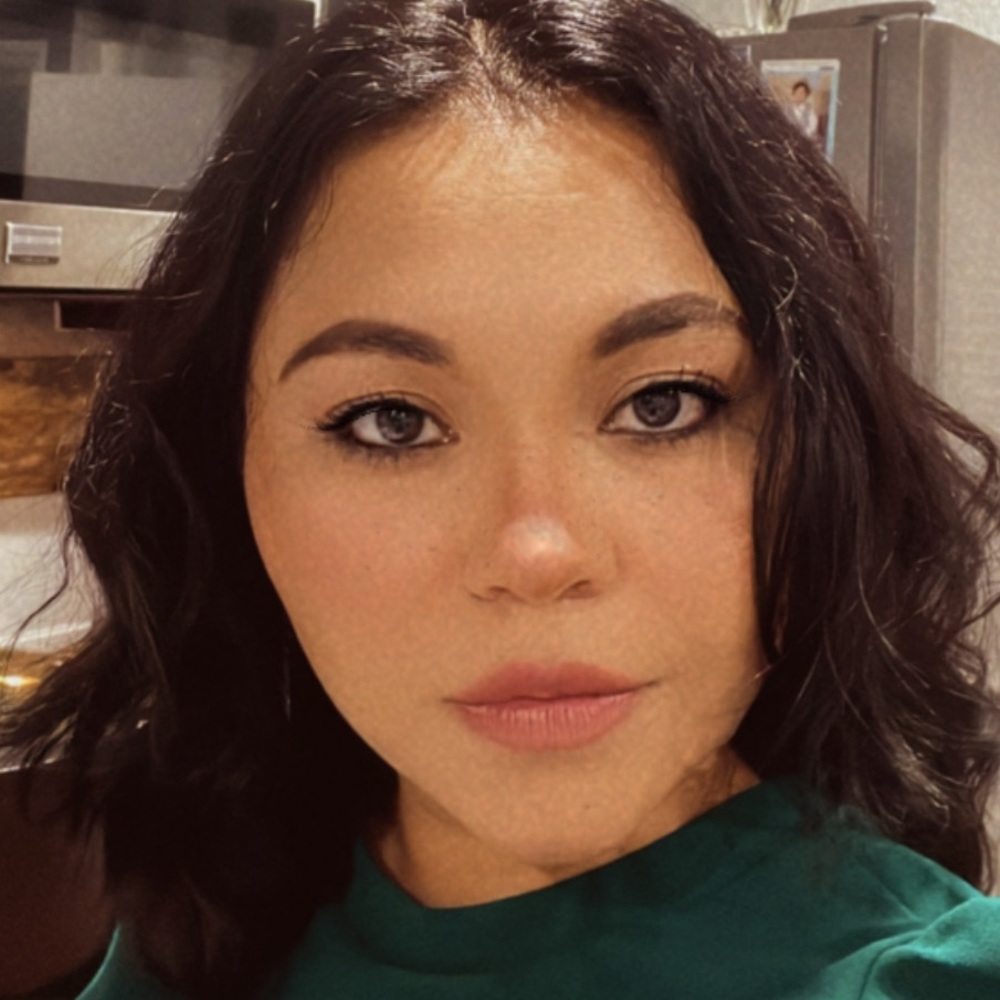 Meet your Posher, Elsy